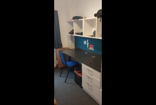 En-Suite Single Room for Students – LU1 – &pound;138.50  Main Photo
