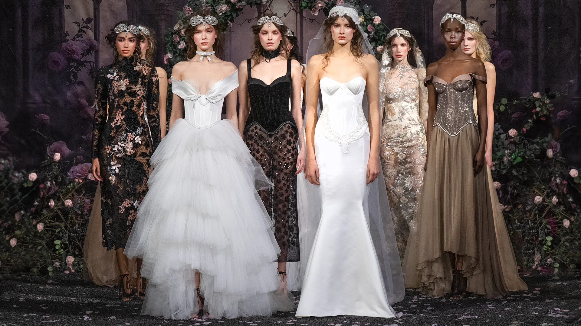 AADNEVIK AW26 CATWALK