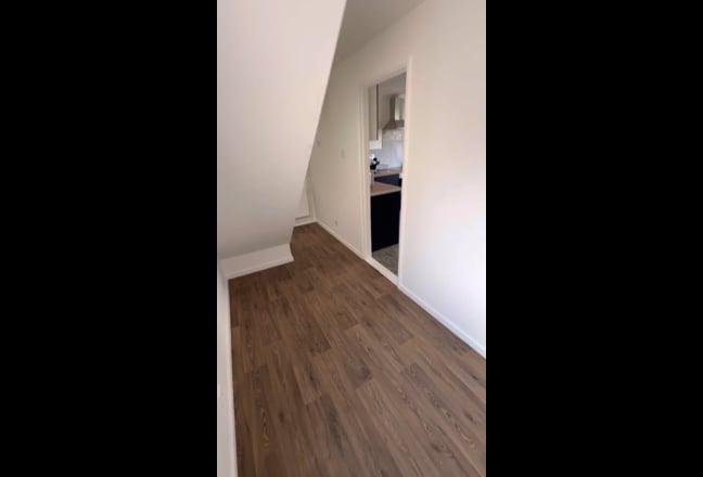 New kitchen | Double Room | All Bills Main Photo