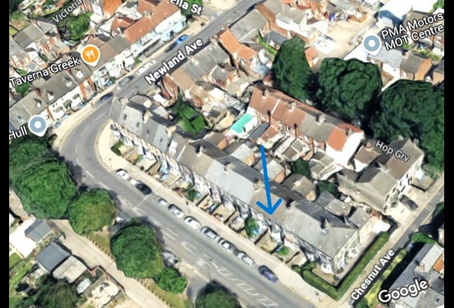 For graduate profs/ postgrads.Princes/Newland Ave. Main Photo