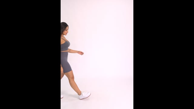 Bermuda Fitness Poliamida Lisa Cinza Básica