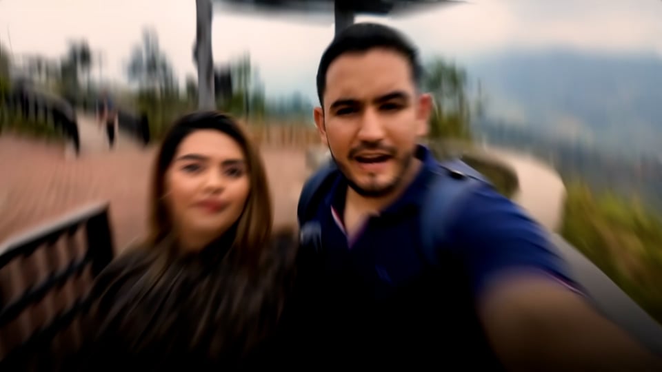 SEBAS Y CRISTINA CRISTO REY HORIZONTAL (1)