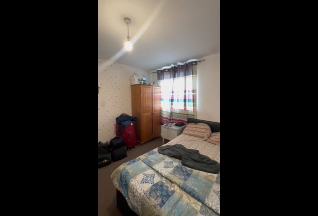 Double Room for Rent &pound;600/Monthly. All bills inclu Main Photo