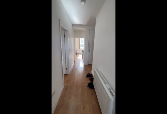 15 minute walk to Liverpool Street/Bank Main Photo