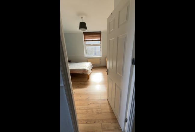 Stellar Double 💫🌟 - Tower Hill/Wapping (E1W) Main Photo