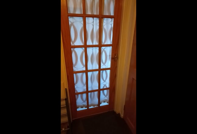 1 Room in 2 Bedrooms central flat (&pound;25/&pound;150/&pound;450/&pound; Main Photo