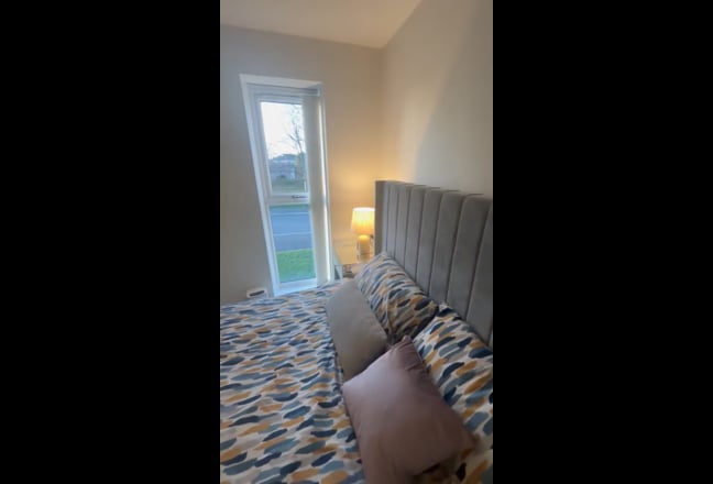 Large Double Room in Salford| Great Transport Link Main Photo