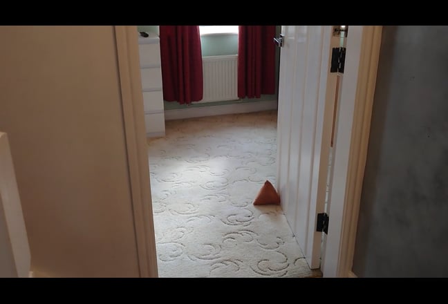 Double en suite Room available  Main Photo