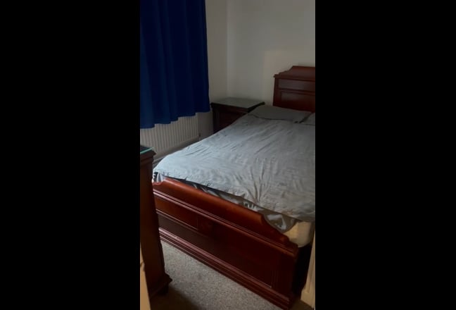 Fully Furnished Room to rent (Cheap Rent=Must Go) Main Photo
