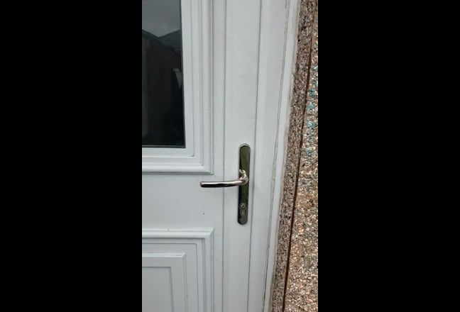 Room Available in Farnworth BL4 - Bills Included Main Photo