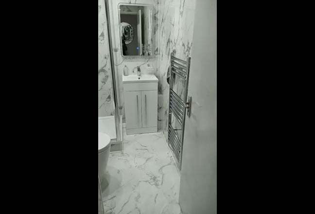 3 double furnished rooms to rent, 1 with ensuite  Main Photo