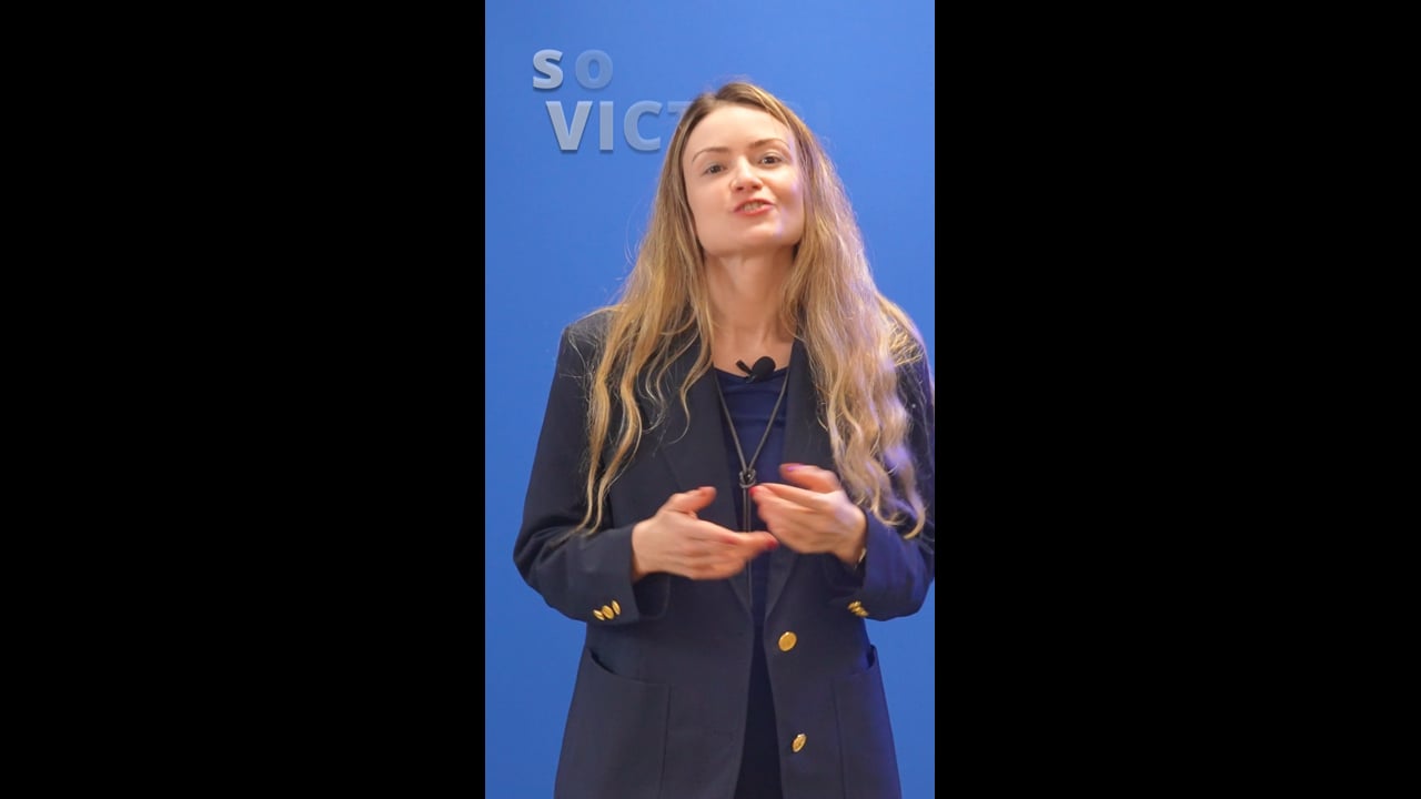 V&iacute;deos corporativos innovadores: ejemplos e ideas | Videocontent Tu v&iacute;deo desde 350&euro; | 2134185624 9675cb19439bb3daee8ff88074c367ee1d6dd4d6adaa8ca30744e37f774840c4 d 1280x720?&r=pad&region=us | videos-corporativos-videos