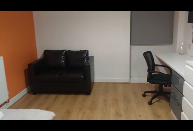 Tenancy takeover  Main Photo