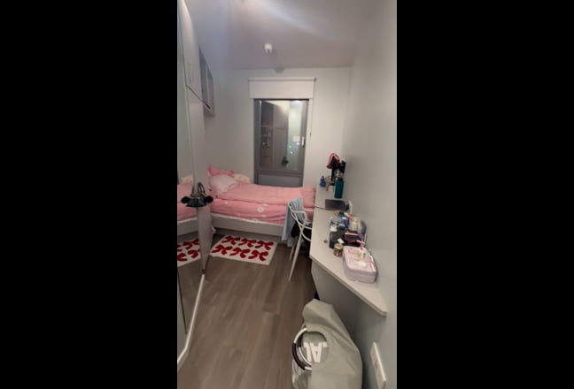 Lovely Ensuit property at west london Main Photo