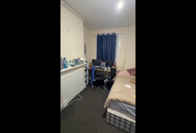 Double Bedroom Main Photo