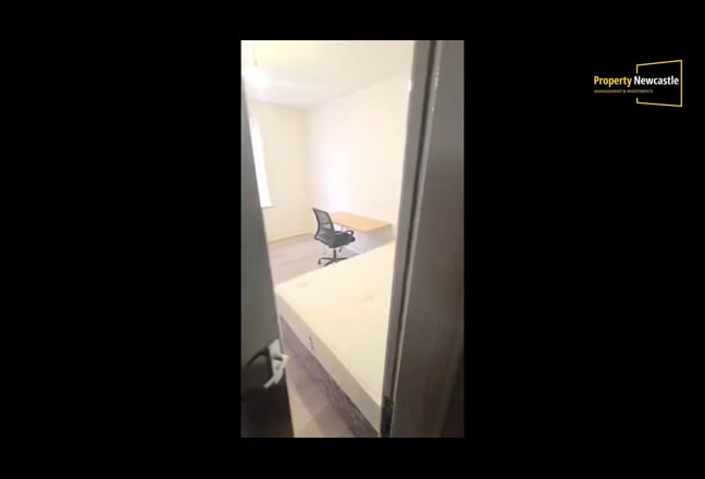 Large Furnished Room - All bills included, NE4 Main Photo