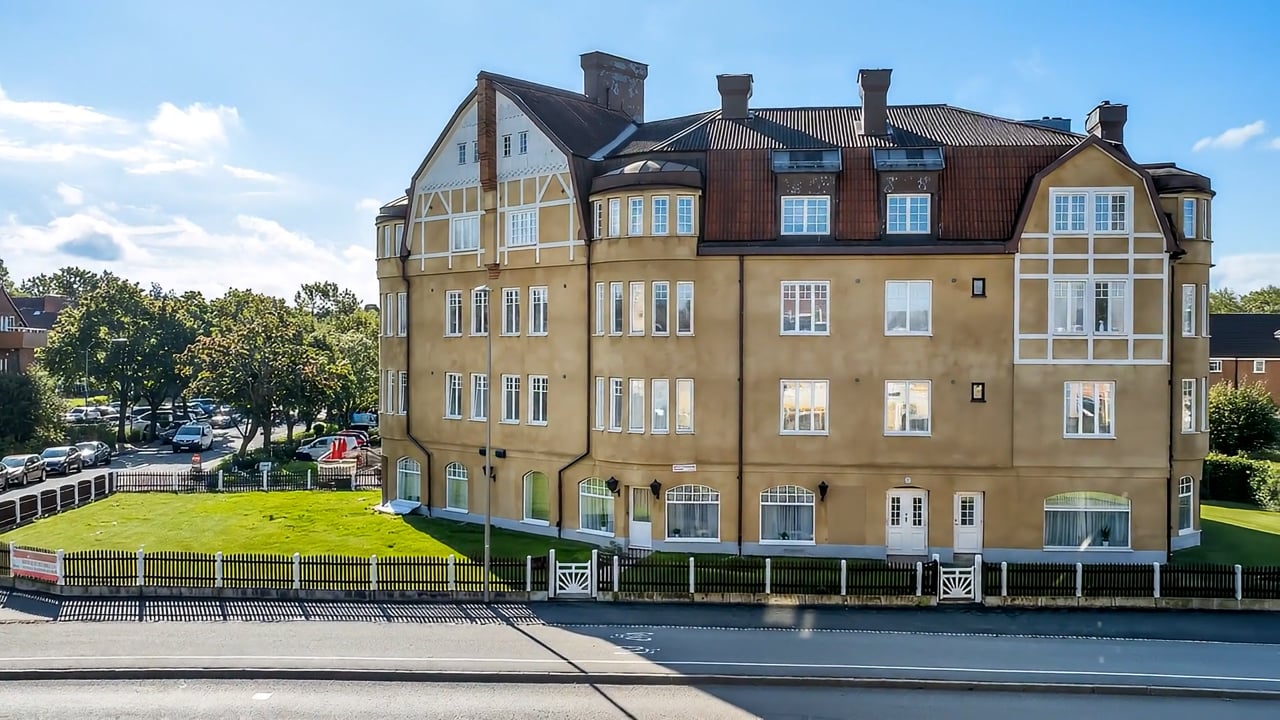 1 rum Lägenhet på Turingevägen 42 Örby Stockholms kommun - video