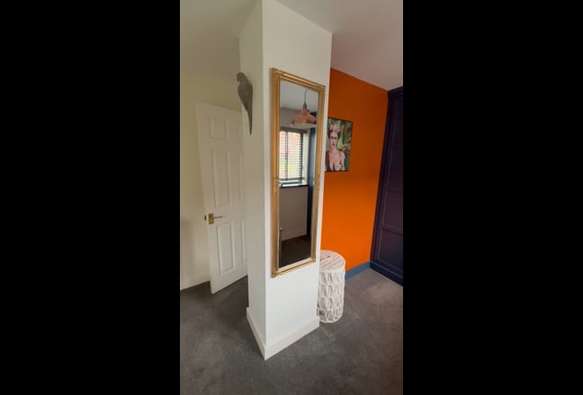 Double room available to rent. Main Photo