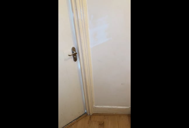 Near Eastham station big double bedroom available  Main Photo