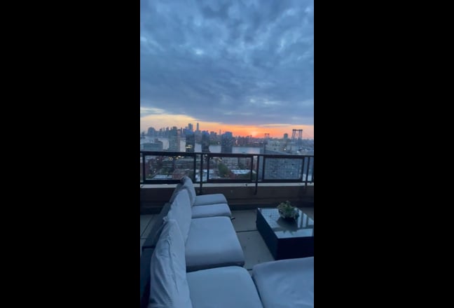 Williamsburg 3BR/2.5 BA Loft PH Share w Terrace Main Photo