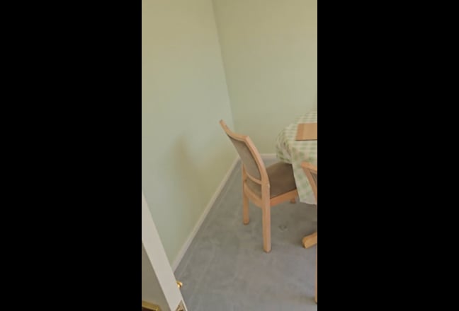 Rooms to rent in a nice area very close to prison Main Photo