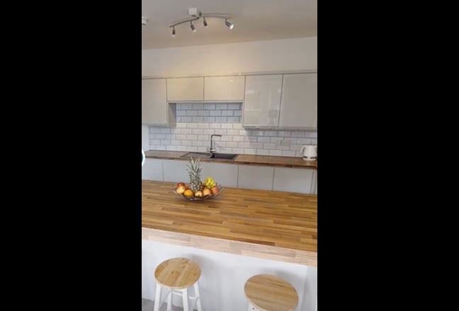 High end,boutique style HMO. En suites and parking Main Photo