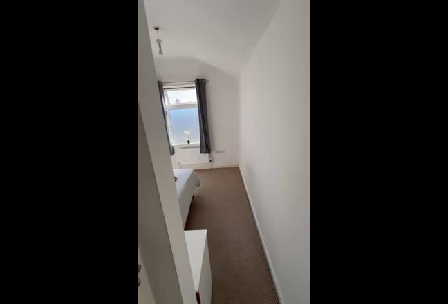 🦅En-suite room to rent/NN5🦅 Main Photo