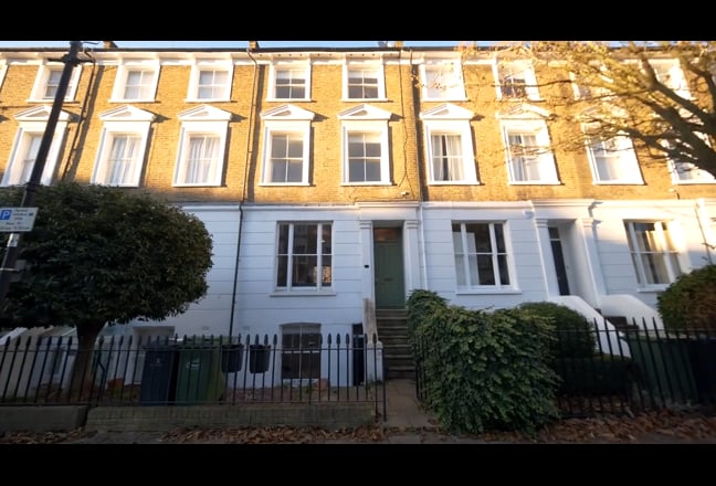 Peaceful home in Stockwell - 1 room available Main Photo