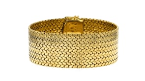 C. 1980 Vintage 18kt Yellow Gold Woven Mesh Wide Cuff Bracelet