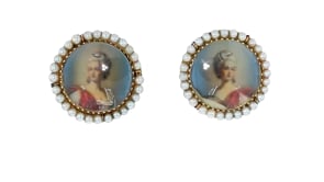 C. 1940 Vintage Portrait Earrings with Cultured Pearls in 10kt Yellow Gold