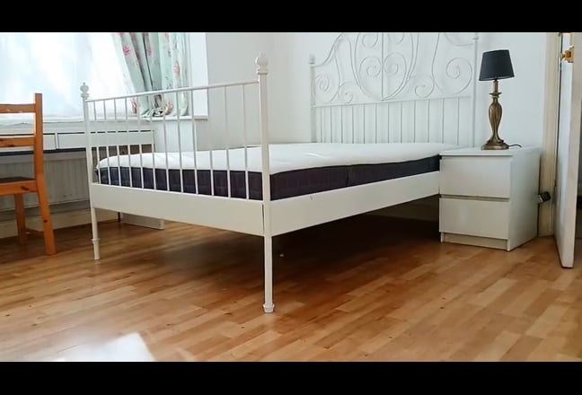  Huge  ensuite with garden,bills,parking&wifi incl Main Photo