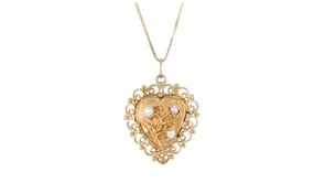 C. 1980 Vintage 3.8mm Cultured Pearl Heart Locket Necklace in 14kt Yellow Gold