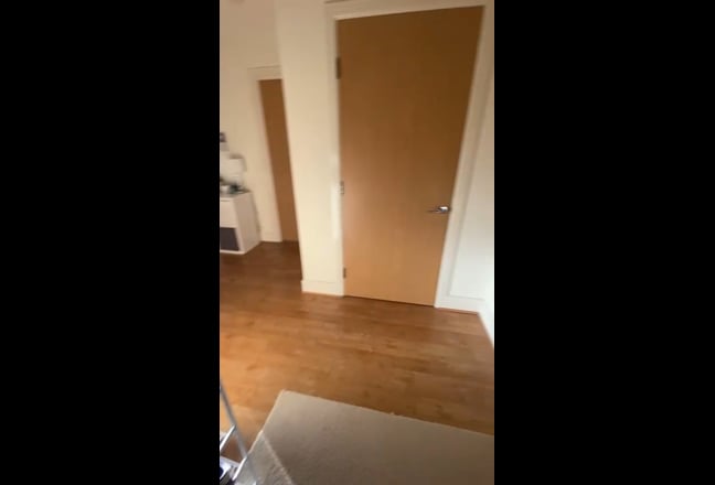 Spacious City Centre Apartment - Mostly Private Main Photo