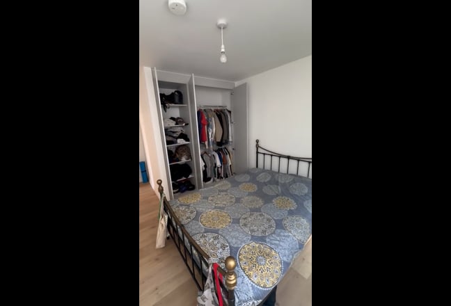 Beautiful double room w/own bath in Icon Heights Main Photo