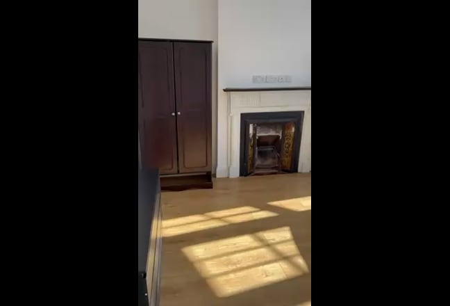 🌳 Super King  Bedroom Leafy Area🍃  Main Photo