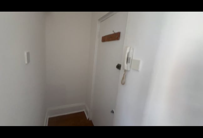 S/C Small 1 Bed Flat, Haringey / Finsbury Park Main Photo