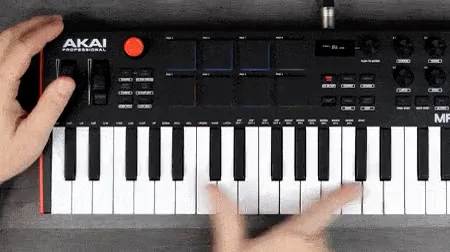 MPK MINI PLUS | Akai Professional
