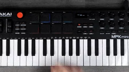 MPK MINI PLUS | Akai Professional
