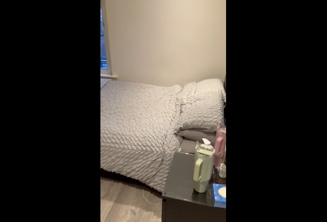 High Spec Ensuite Living W/Open Living/Kitchen Main Photo