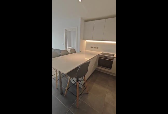 Room for Rent -  Available End of April Main Photo