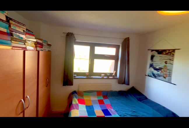 Large Bright Double | Park View | 4Min Walk Dlr  Main Photo