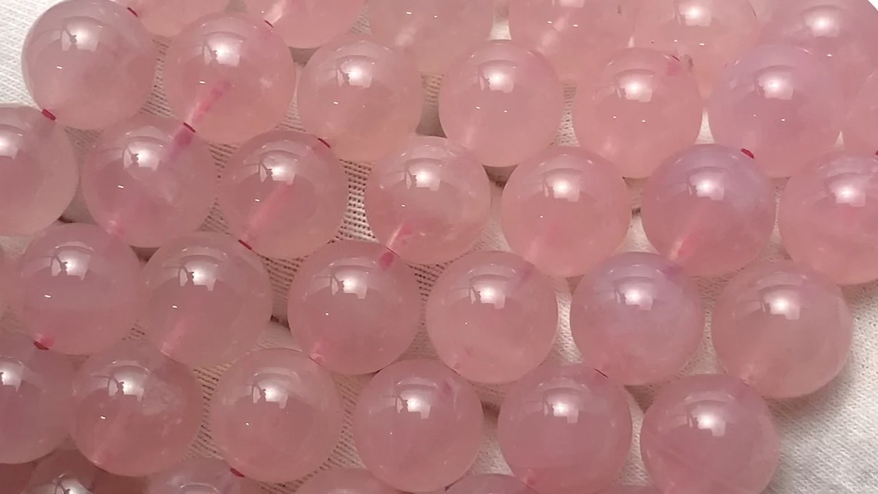 ディープローズクォーツ（産地・マダガスカル） ラウンド10mm