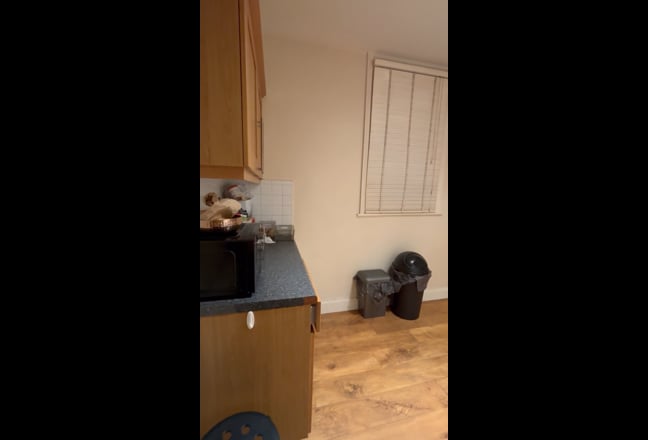 Spacious Double Room in Acton Main Photo