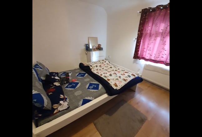 Double room to rent in Barking and dagenham Main Photo