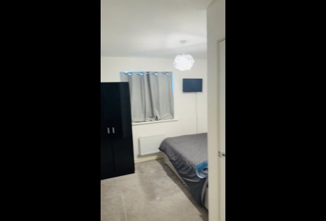  Room  in  a  Shared  house  carnelian  avenue  NN8  Main Photo