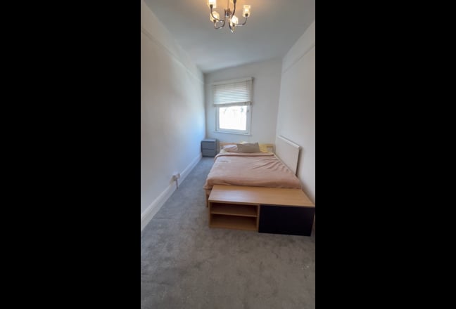 🏡 Cozy Room in Finchley Central – Peaceful Home. Main Photo