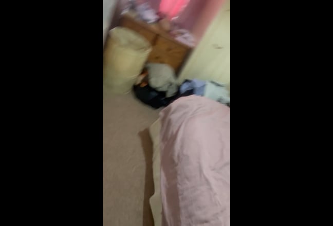 Largeroom Main Photo