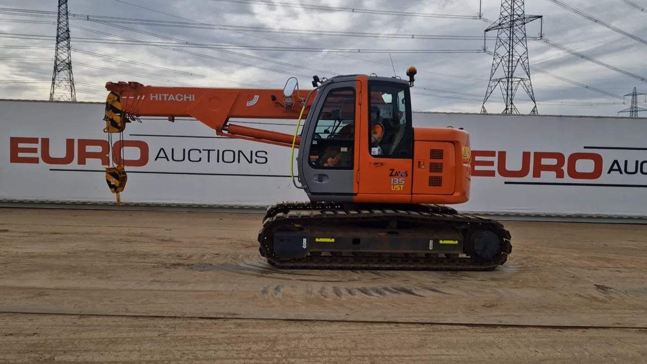 Hitachi ZX135UST | Videos & Movies on Vimeo