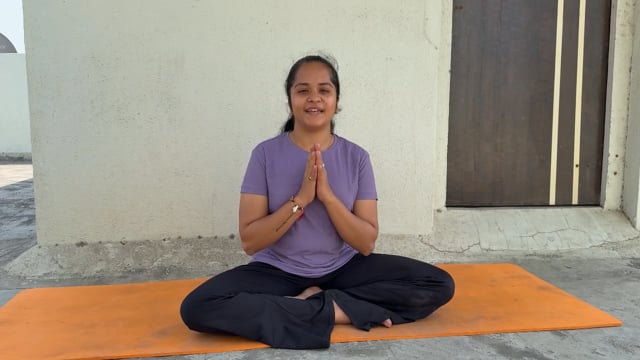Richa R | Certified Yoga Teacher | MyYogaTeacher