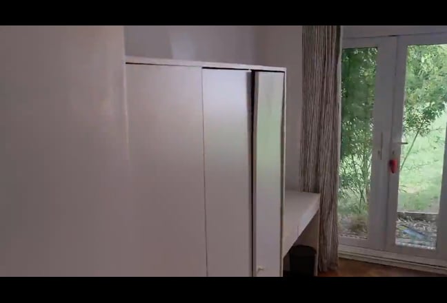 Massively Spacious Double Room Available Now Main Photo